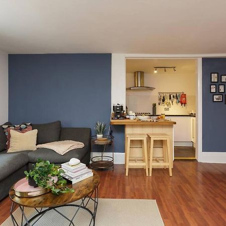 Seaside Escape Apartment Portsmouth Bagian luar foto