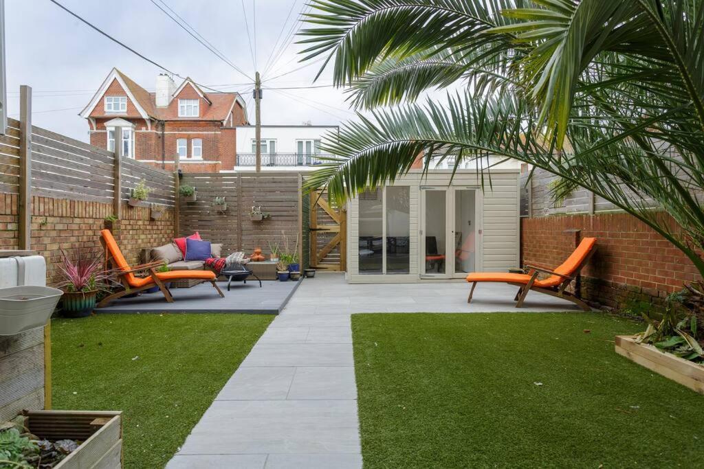 Seaside Escape Apartment Portsmouth Bagian luar foto